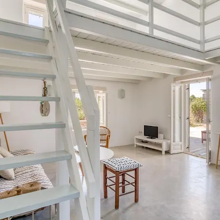 White House With Bbq In Paros סנטה מריה